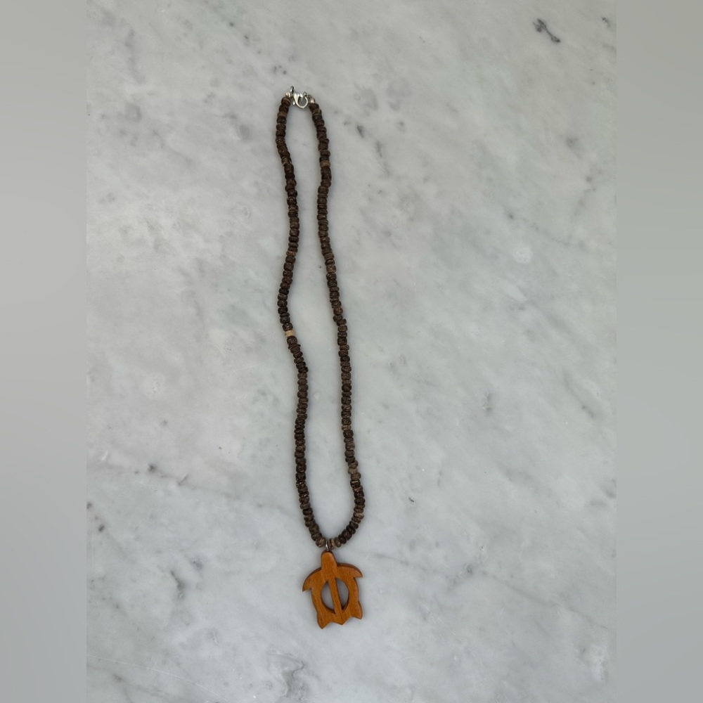 Turtle Charm Necklace EUC